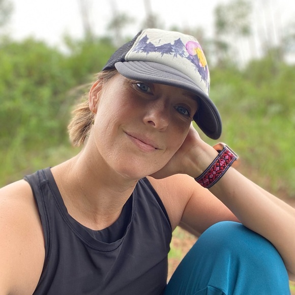 Meet your Posher, Alissa - Picture 1 of 1